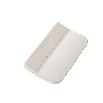 Ruchka balkonnaya PVKh belaya