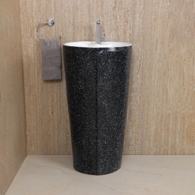 photo_5271804766952557674_y