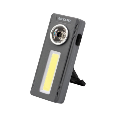 rabochiy_universalnyy_fonar_napravlennyy_zalivayushchiy_svet_povorotnyy_ugol_3_kh_aaa